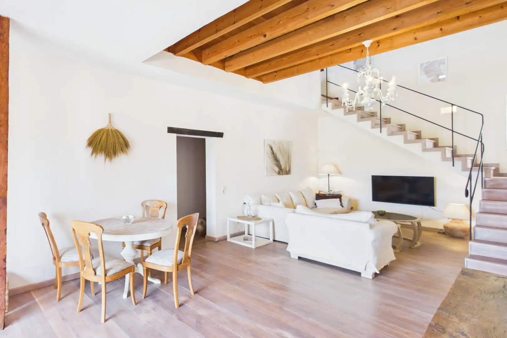 Sala d'estar de Finca rústica en venda en Sant Llorenç des Cardassar amb Aire condicionat, Terrassa i Moblat