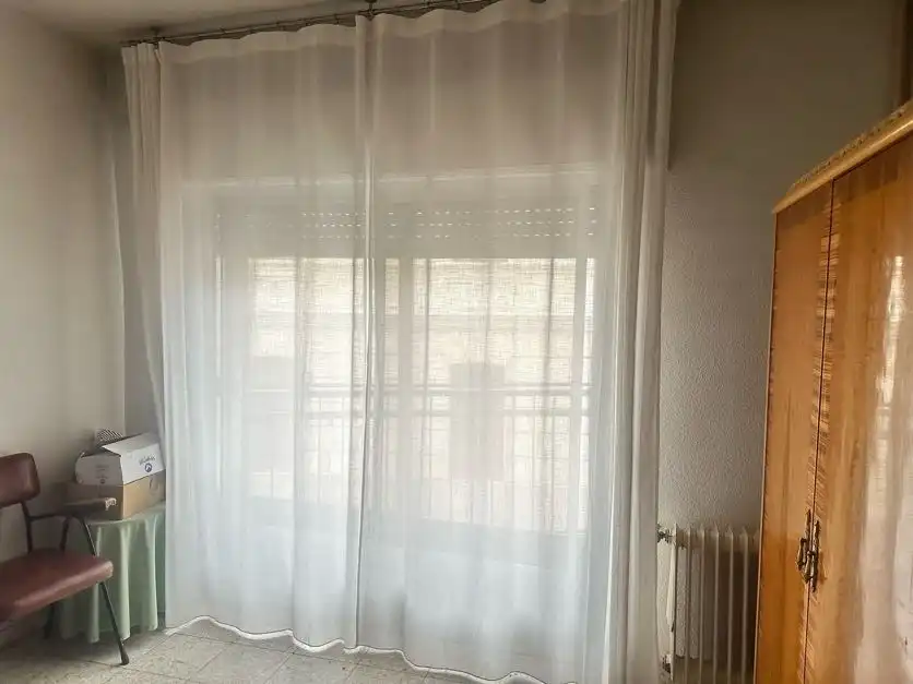 Habitación de Piso en venta en Ciudad Real con Calefacción y Balcón