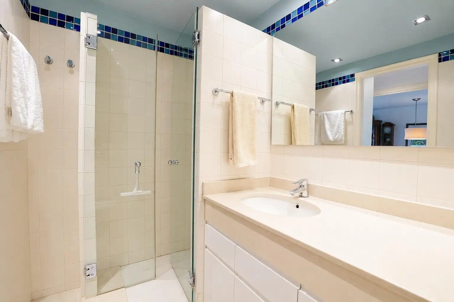 Bathroom of Flat for sale in Salou  with Air Conditioner, Terrace and Storage room