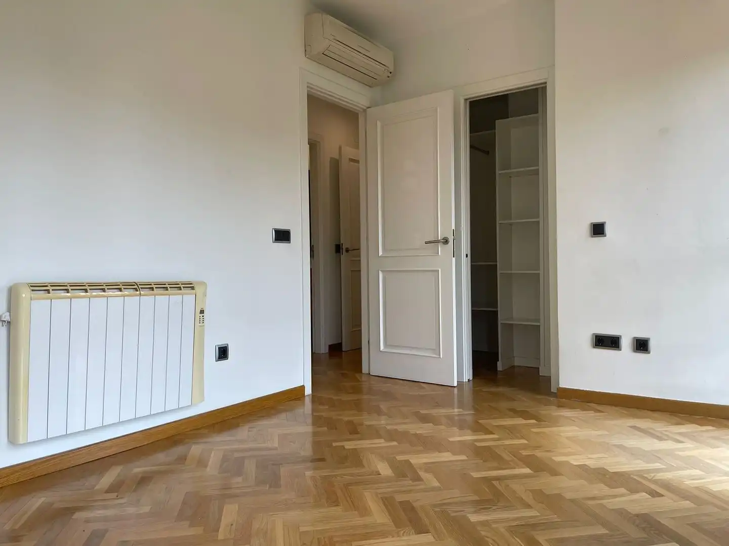Flat for rent in N/A, San Juan Bautista