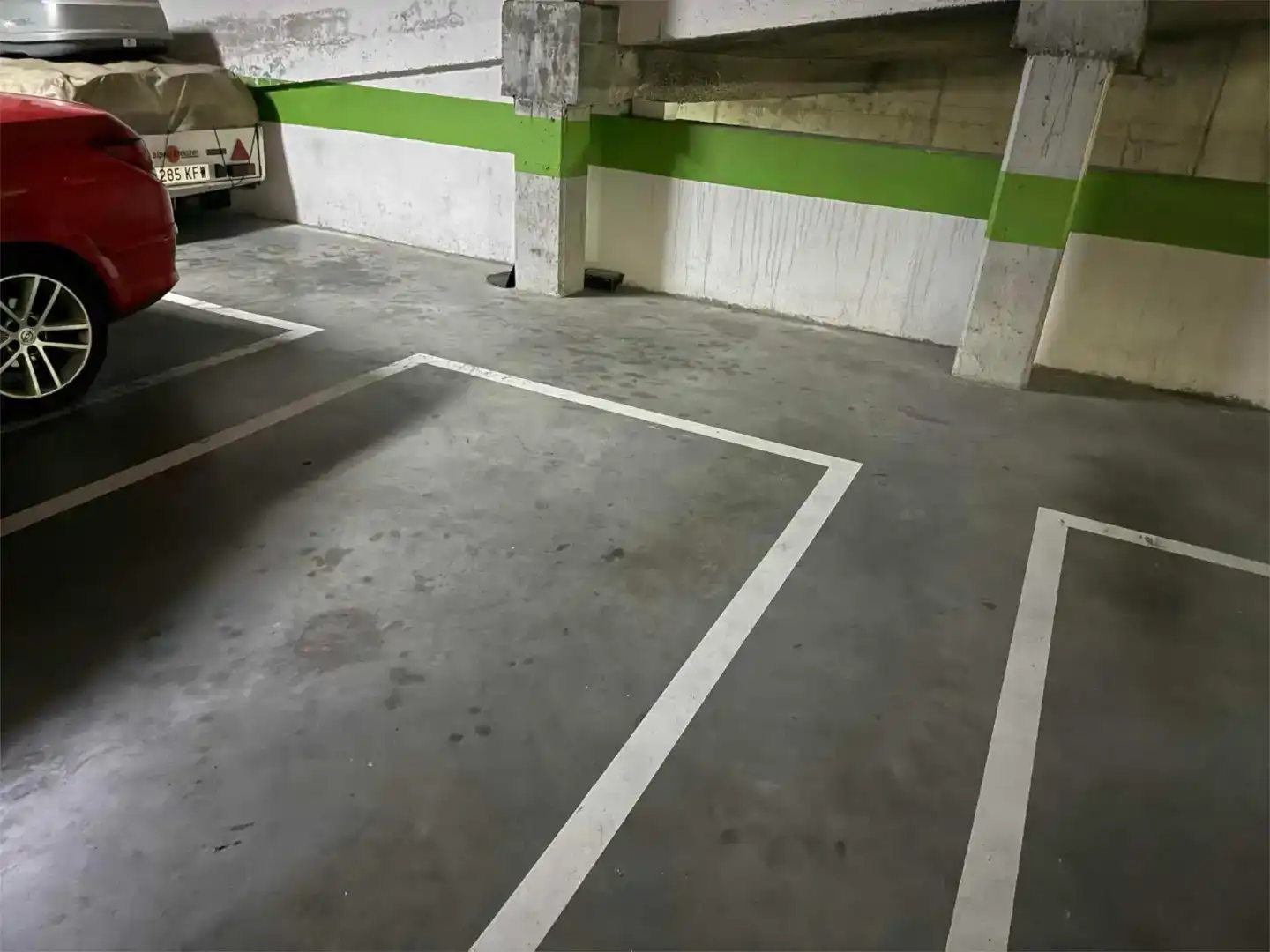 Parking of Garage for sale in Hospital