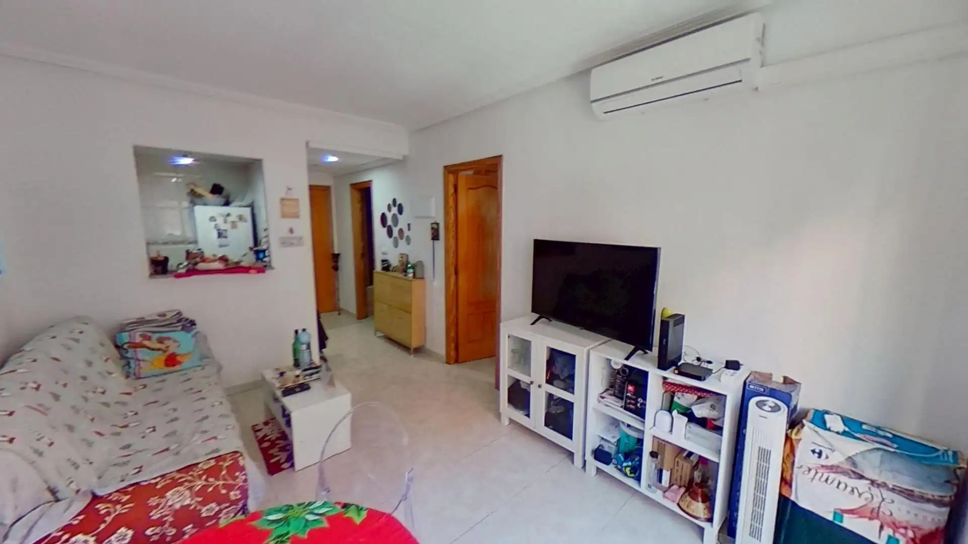 Living room of Flat for sale in Alicante / Alacant  with Air Conditioner, Furnished and Balcony