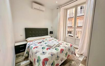Bedroom of Apartment to rent in  Madrid Capital  with Air Conditioner, Heating and Furnished