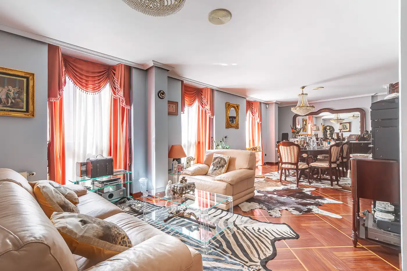 Sala de estar de Dúplex en venta en Madrid con Calefacción y Terraza