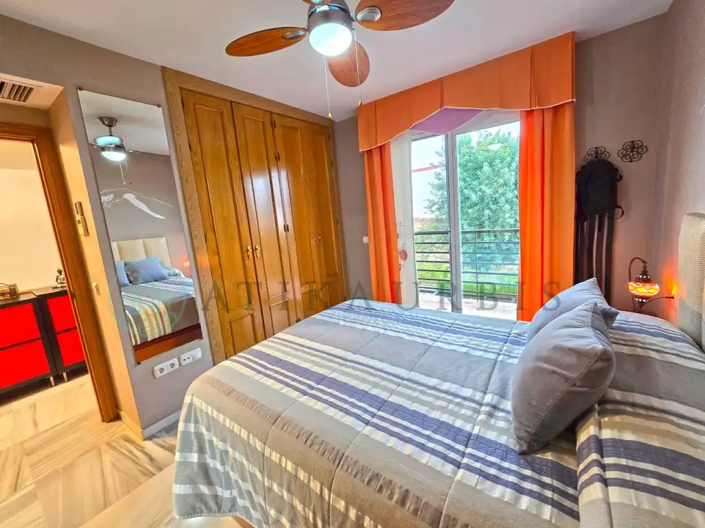 Bedroom of Houses for sale in Málaga  with Air Conditioner and Terrace