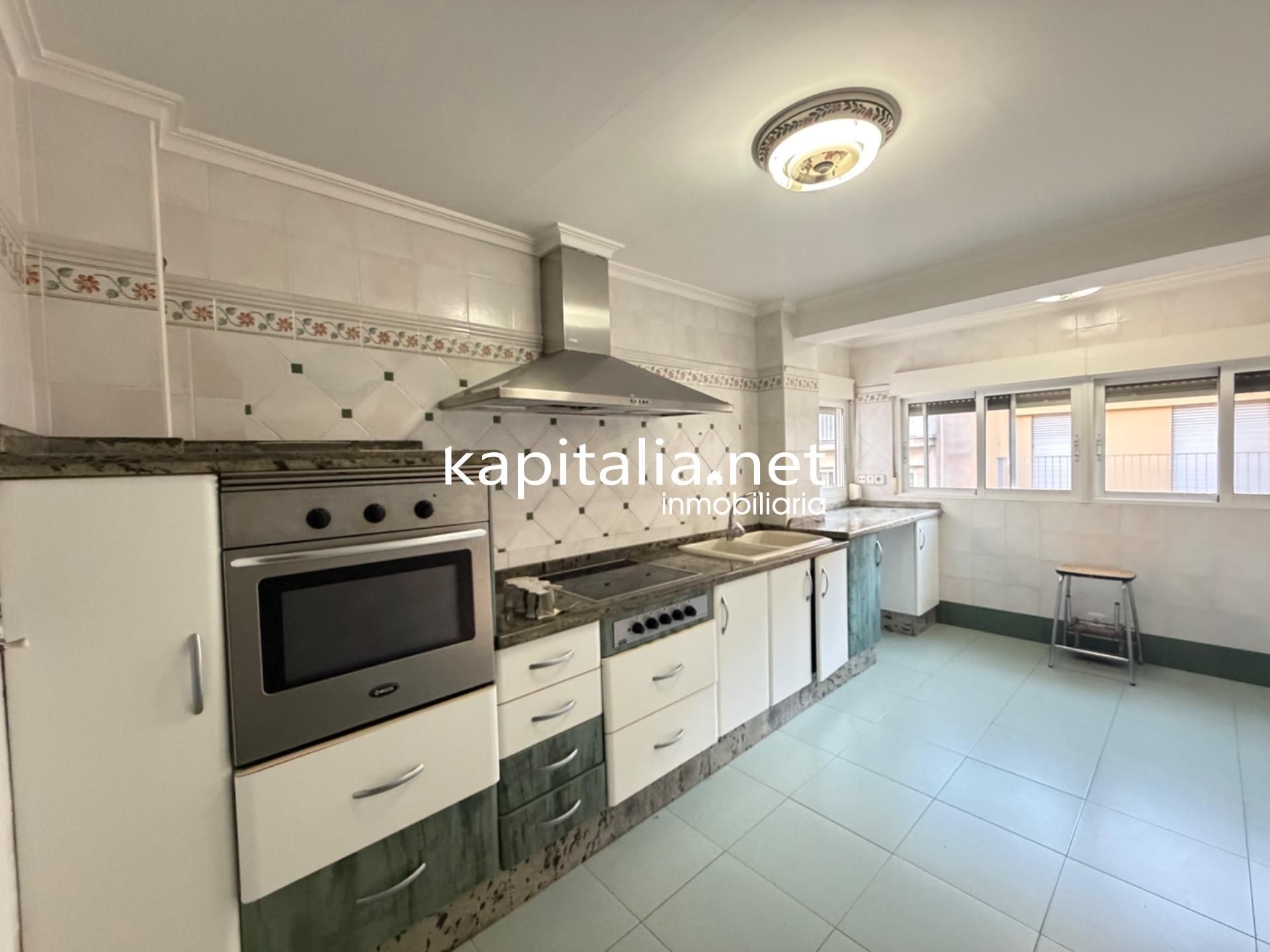 Kitchen of Flat for sale in Alcoy / Alcoi  with Air Conditioner and Storage room