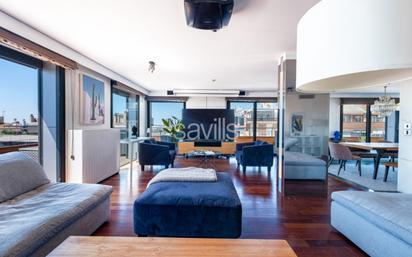 Living room of Attic for sale in  Barcelona Capital