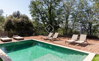 Swimming pool of House or chalet for sale in Sant Cugat del Vallès  with Air Conditioner, Heating and Private garden