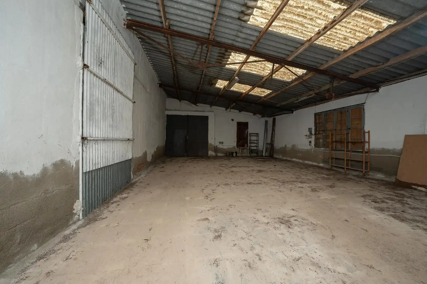 Nave industrial en venta en Calle POB.LAS CASILLAS, Crevillent