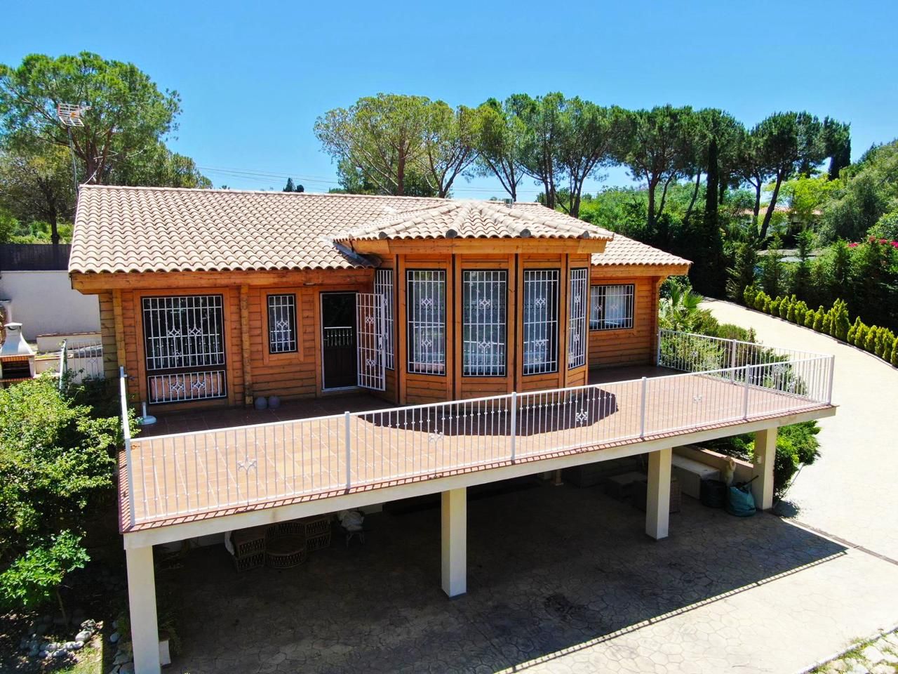 Exterior view of House or chalet for sale in Marbella  with Air Conditioner, Heating and Private garden