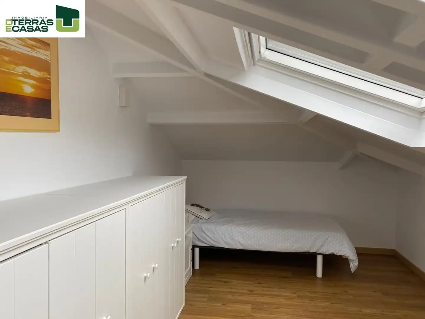 Habitación de Casa o chalet en venta en Cangas  con Calefacción y Terraza
