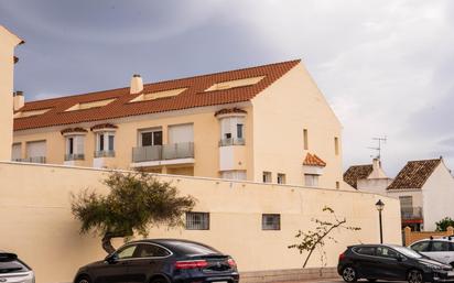 Exterior view of Single-family semi-detached for sale in Fuengirola  with Terrace and Balcony