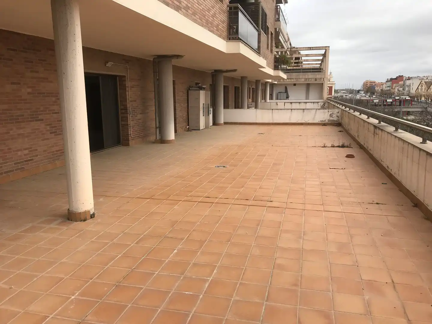 Büro zur Miete in Passatge Camp dels Rolls, 9, Barceloneta - Molí d'en Rovira