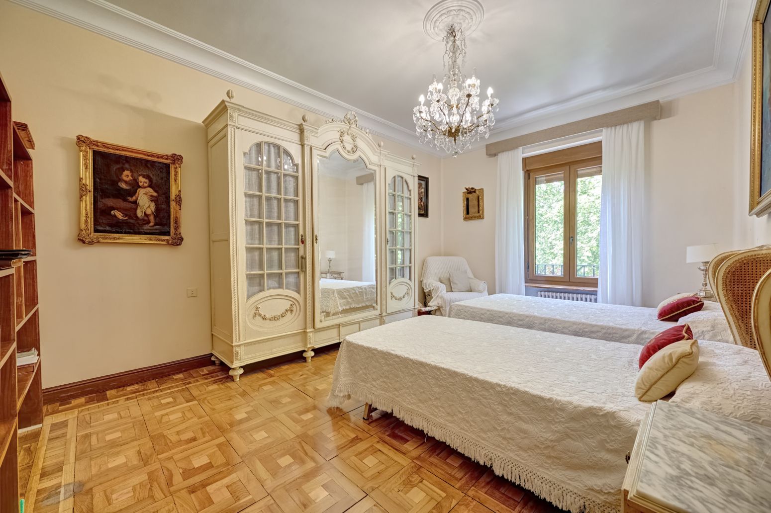 Dormitori de Pis en venda en  Pamplona / Iruña amb Calefacció, Parquet i Traster