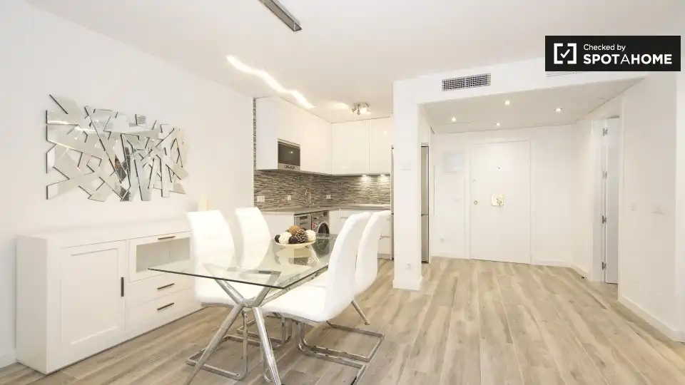 Piso con terraza en alquiler en Moncloa - Aravaca, imagen 5