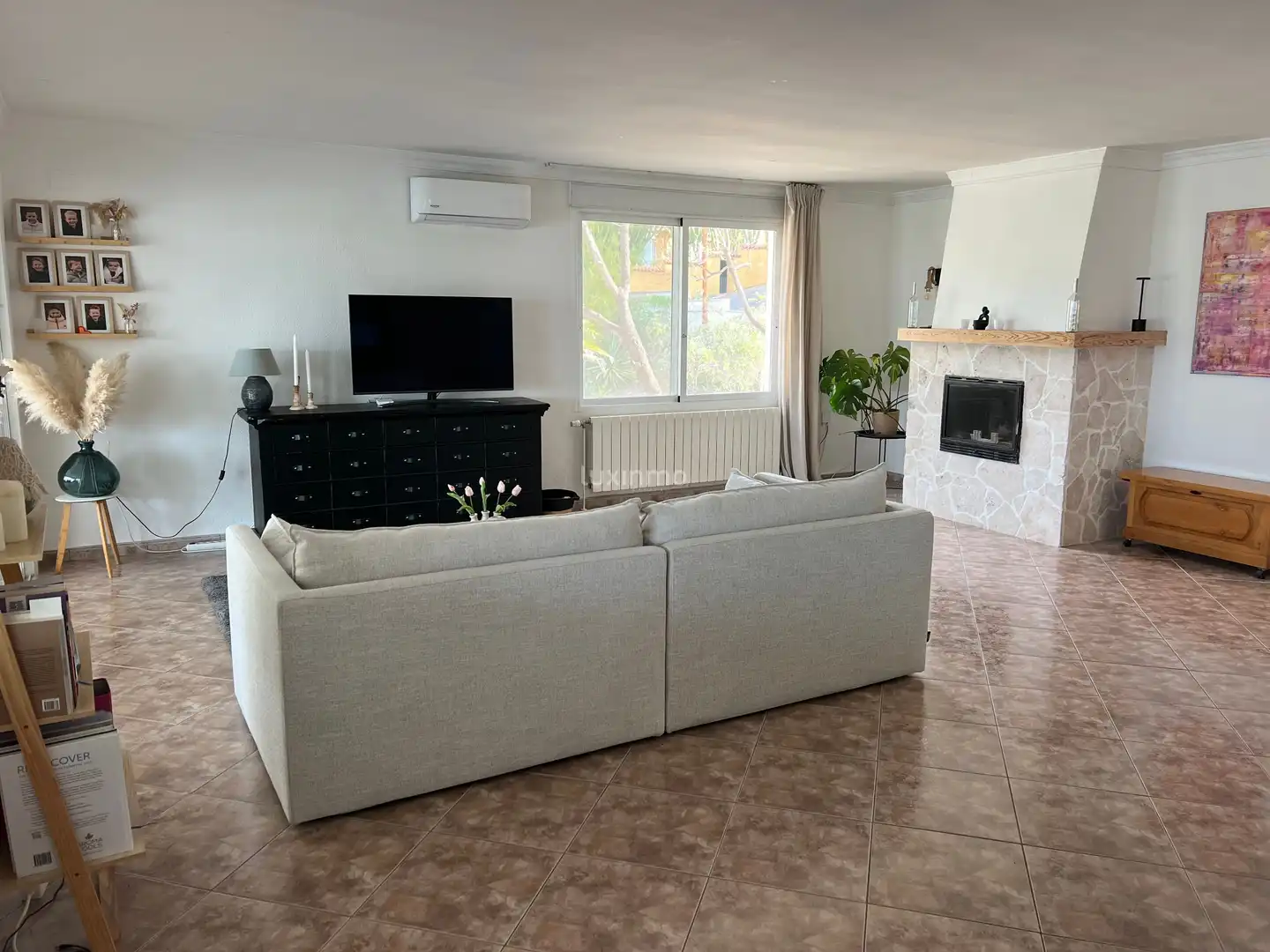 Wohnzimmer von Haus oder Chalet zum Verkauf in Finestrat mit Klimaanlage, Heizung und Terrasse