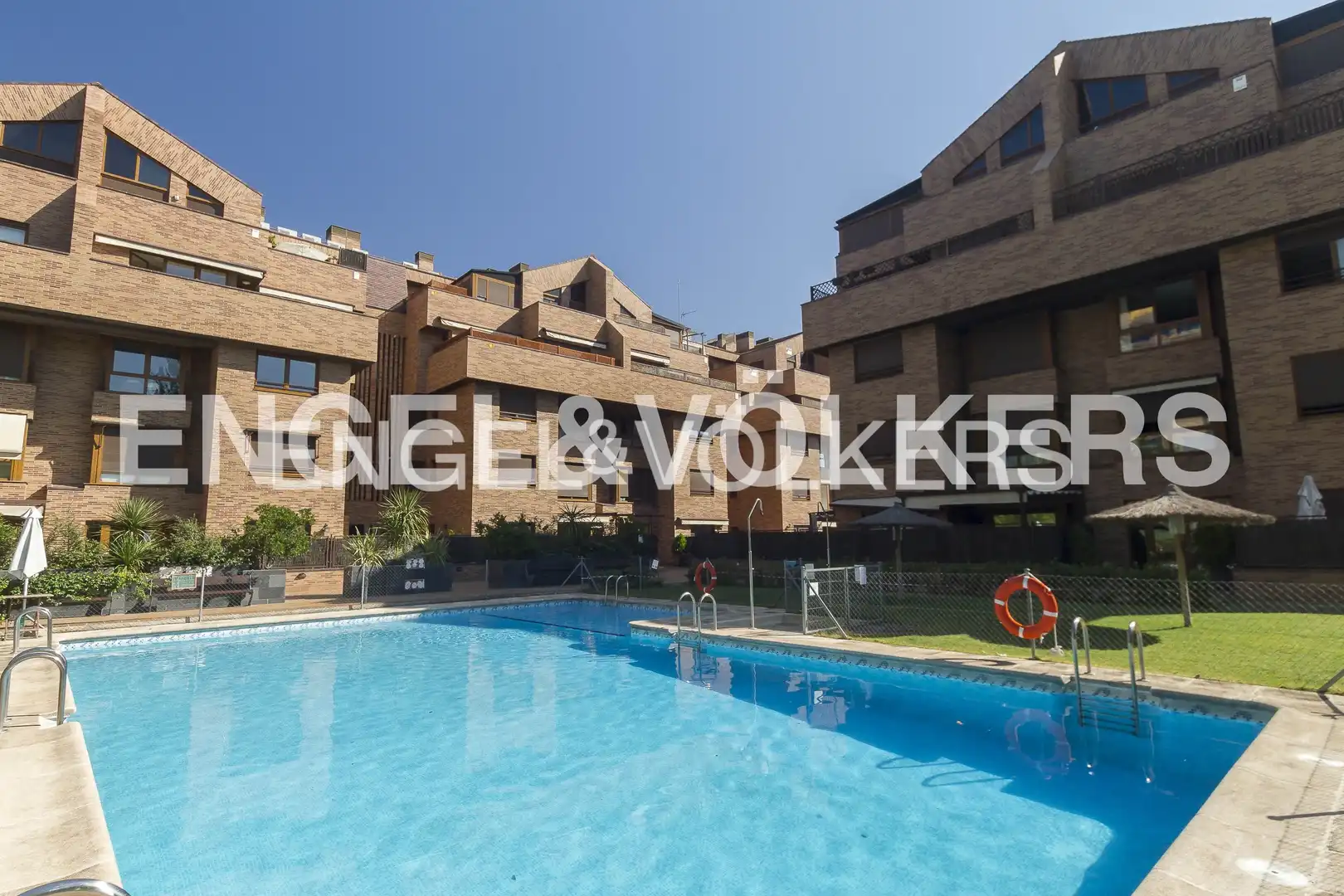 Exterior view of Flat for rent in Madrid  with Air Conditioner, Heating and Parquet flooring