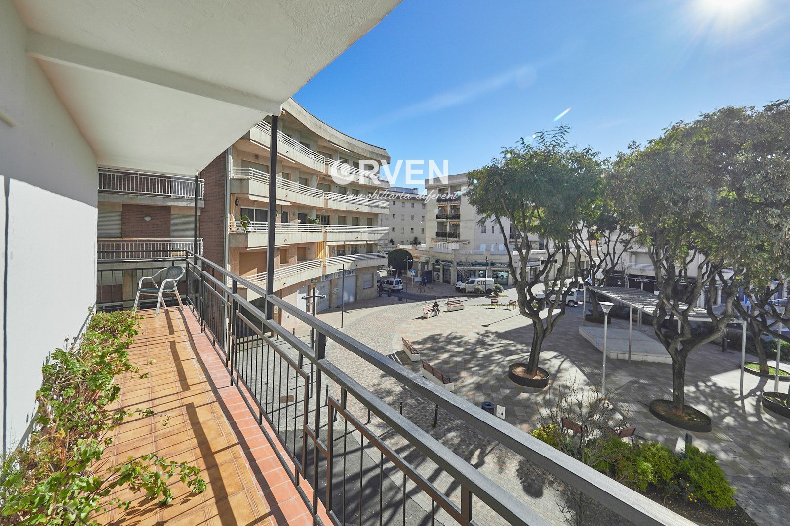 Vista exterior de Piso en venta en Torredembarra con Calefacción, Terraza y Horno