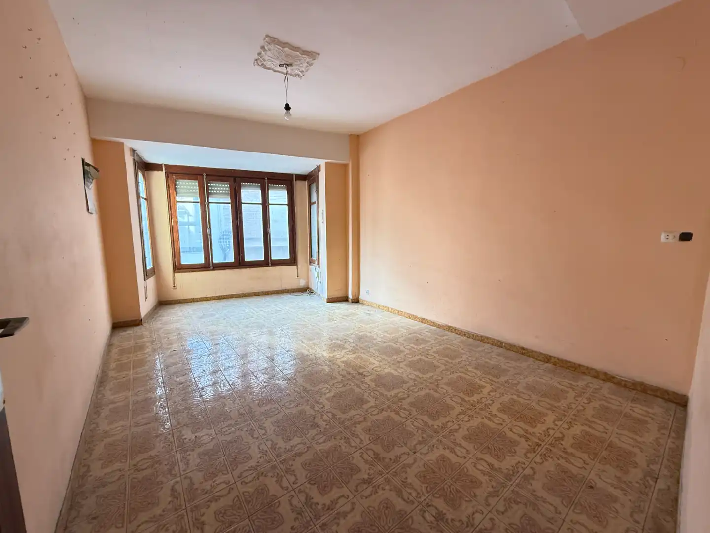 Sala d'estar de Casa adosada en venda en Castellón de la Plana / Castelló de la Plana amb Terrassa i Traster