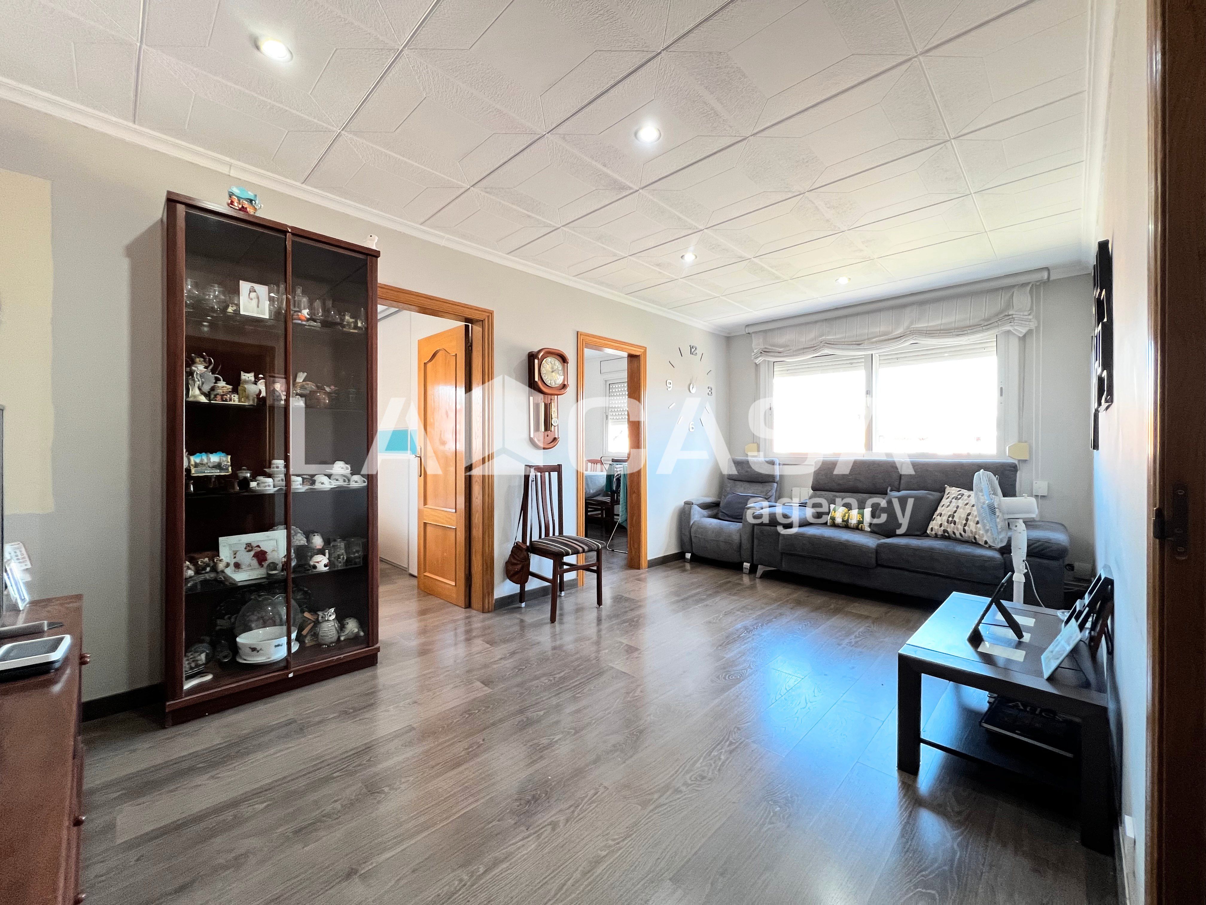 Piso en venta en Badalona con Calefacción