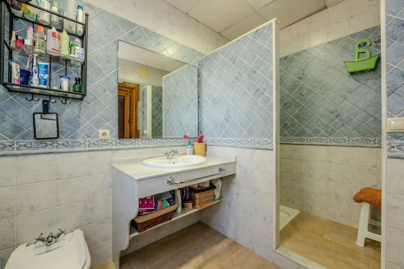 Badezimmer von Country house zum Verkauf in Ayamonte mit Klimaanlage, Heizung und Privatgarten