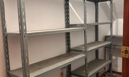 Foto 5 de Planta baja en venta en De España, Villa del Prado, Madrid