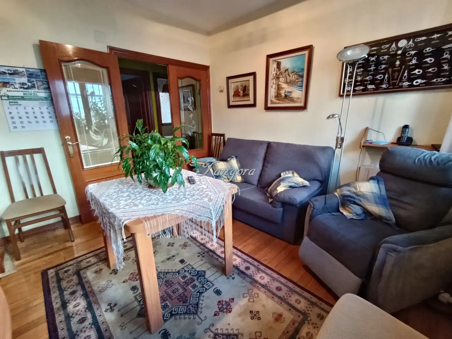 Living room of Flat for sale in Getxo   with Heating, Parquet flooring and Oven