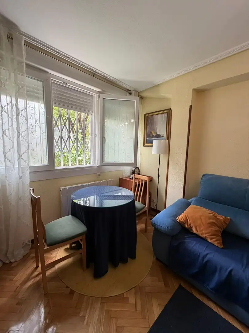 Habitación de Piso de alquiler en Madrid con Aire acondicionado, Calefacción y Parquet