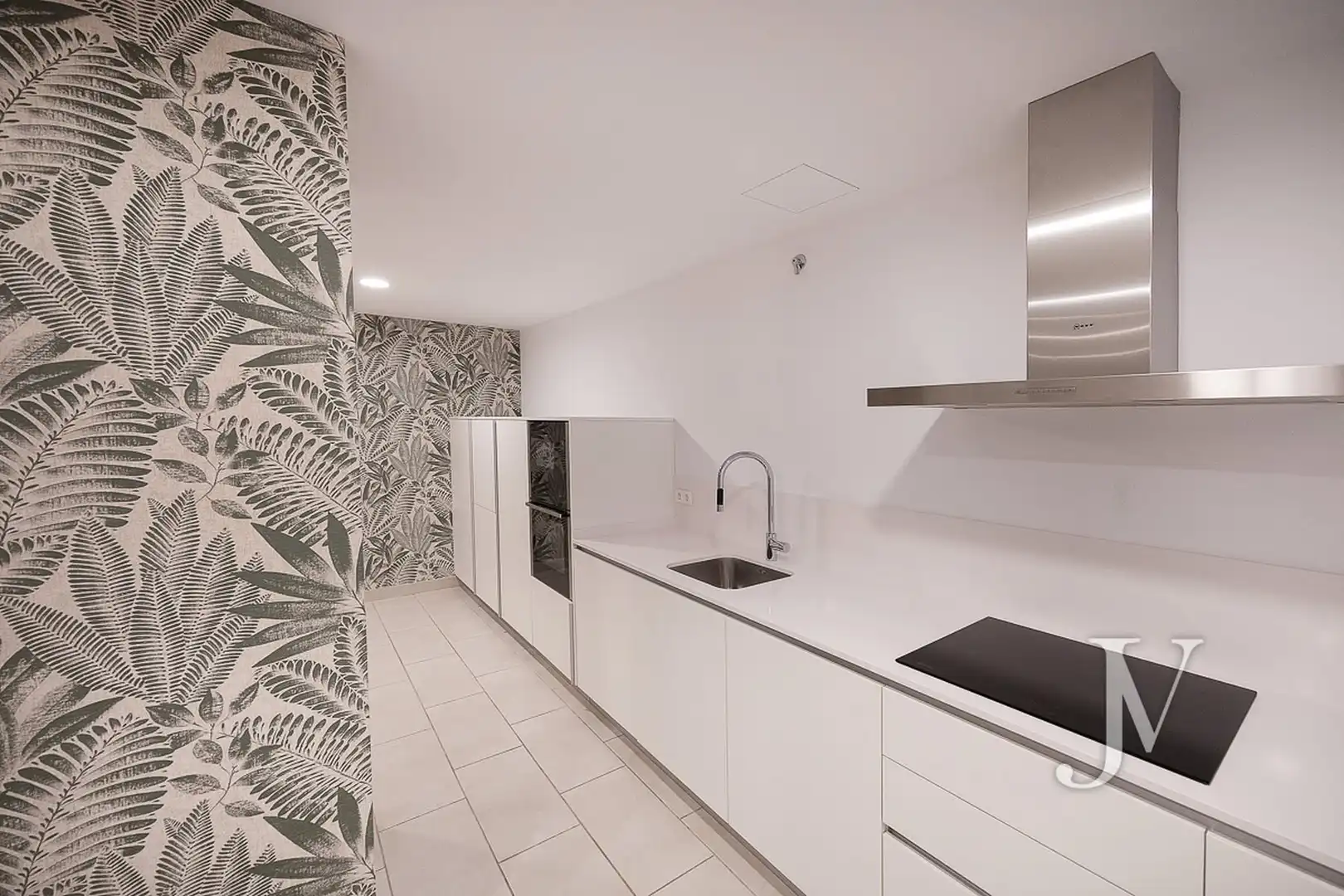 Kitchen of Duplexes for sale in Madrid  with Air Conditioner, Heating and Private garden