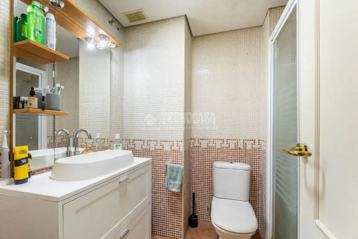 Baño de Piso en venta en Las Rozas de Madrid con Calefacción y Terraza