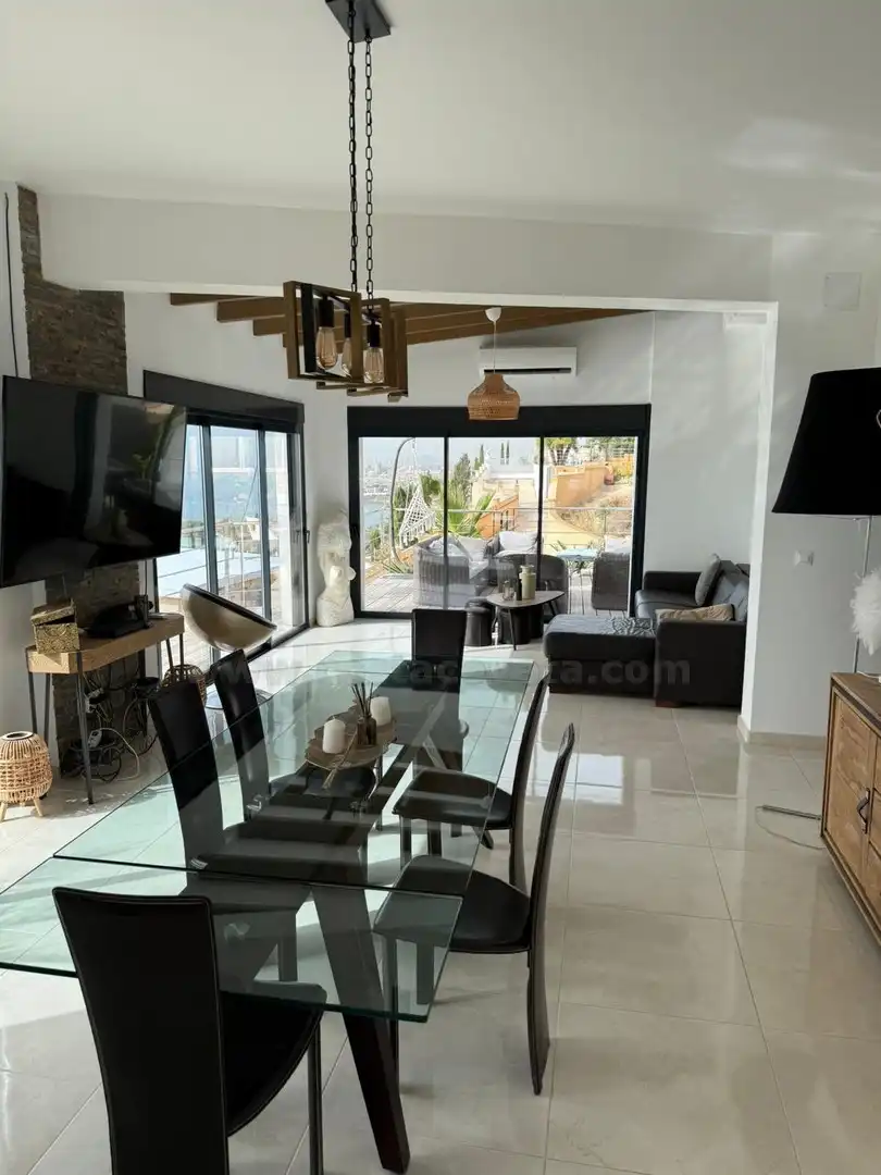 Comedor de Casa o chalet en venta en El Campello con Aire acondicionado, Jardín privado y Terraza