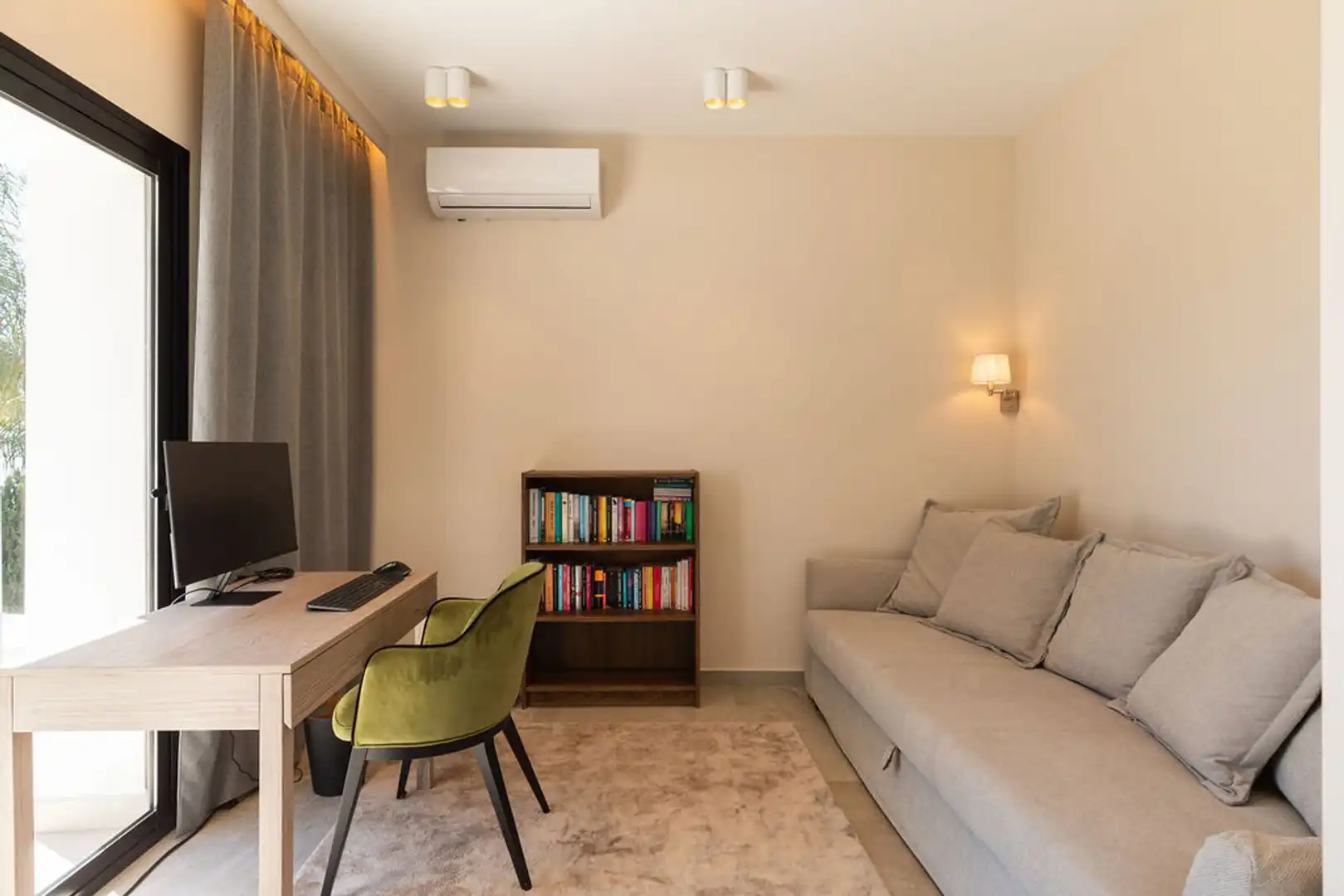Sala de estar de Casa o chalet en venta en Benahavís con Terraza