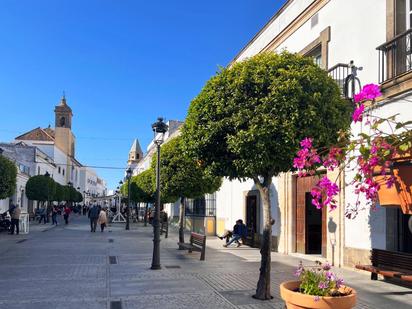 Vista exterior de Casa o xalet en venda en Medina-Sidonia amb Terrassa, Traster i Balcó