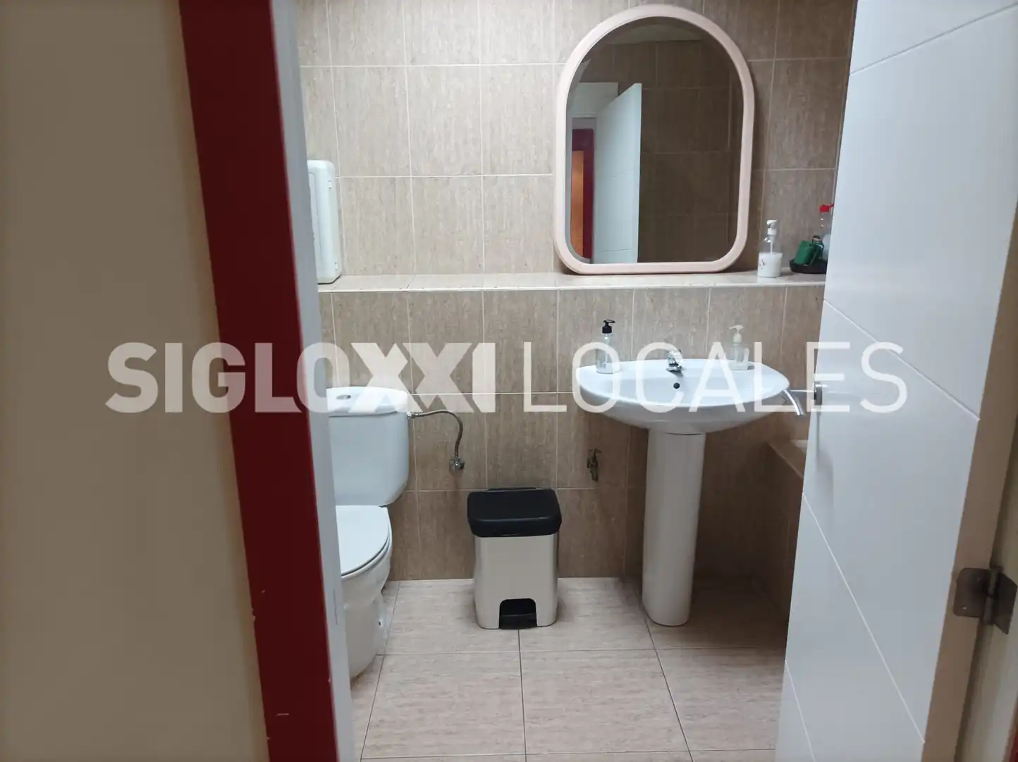 Business premises for sale in ARAGO, imagen 6