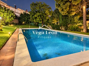 Piso con jardín en venta en Zona alta
