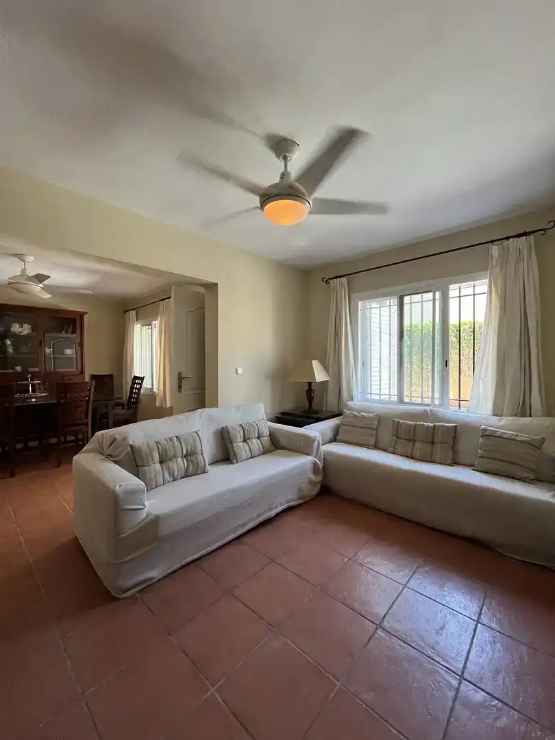 Sala de estar de Casa o chalet de alquiler en Mazarrón con Aire acondicionado, Jardín privado y Trastero