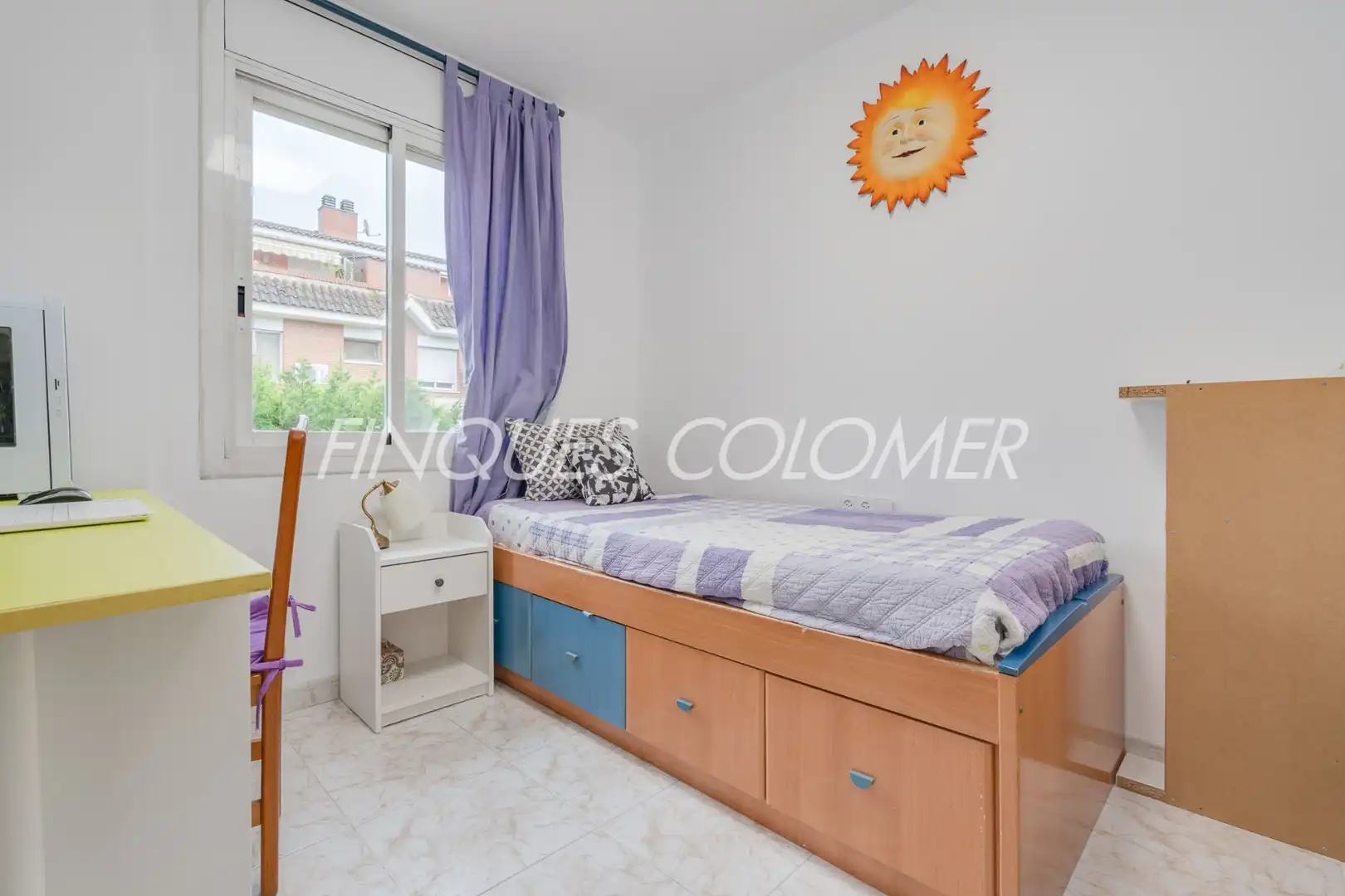 Habitación de Dúplex en venta en Rubí con Aire acondicionado, Calefacción y Jardín privado