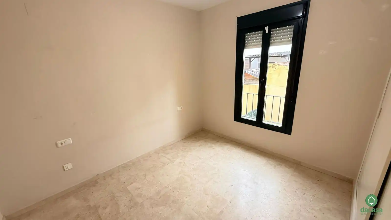 Casa adosada en venta en MAGNOLIAS, Núcleo urbano