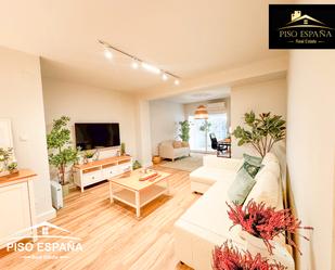 Living room of Flat to rent in  Valencia Capital  with Air Conditioner and Terrace