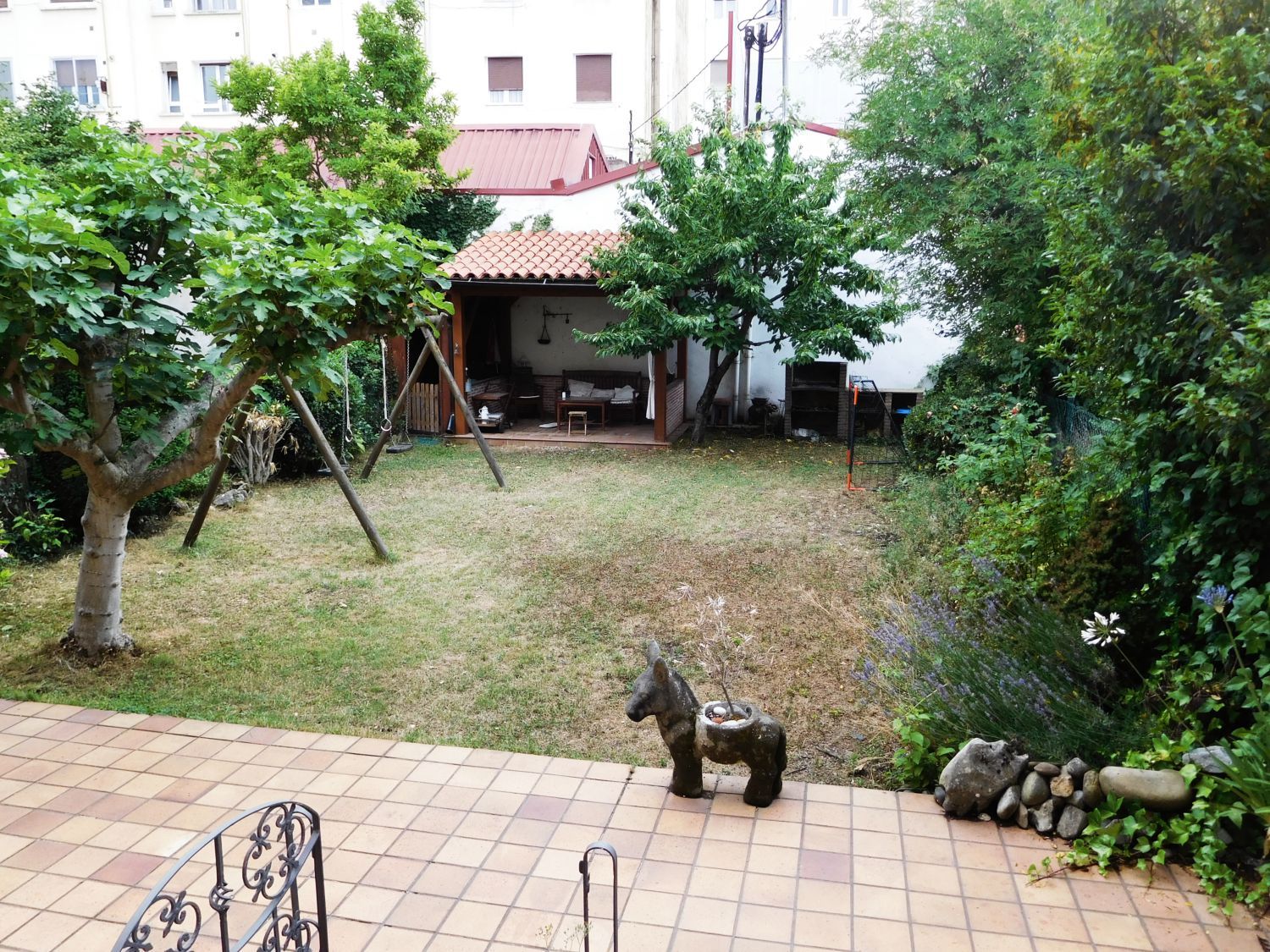 Jardí de Casa adosada en venda en Vitoria - Gasteiz amb Calefacció