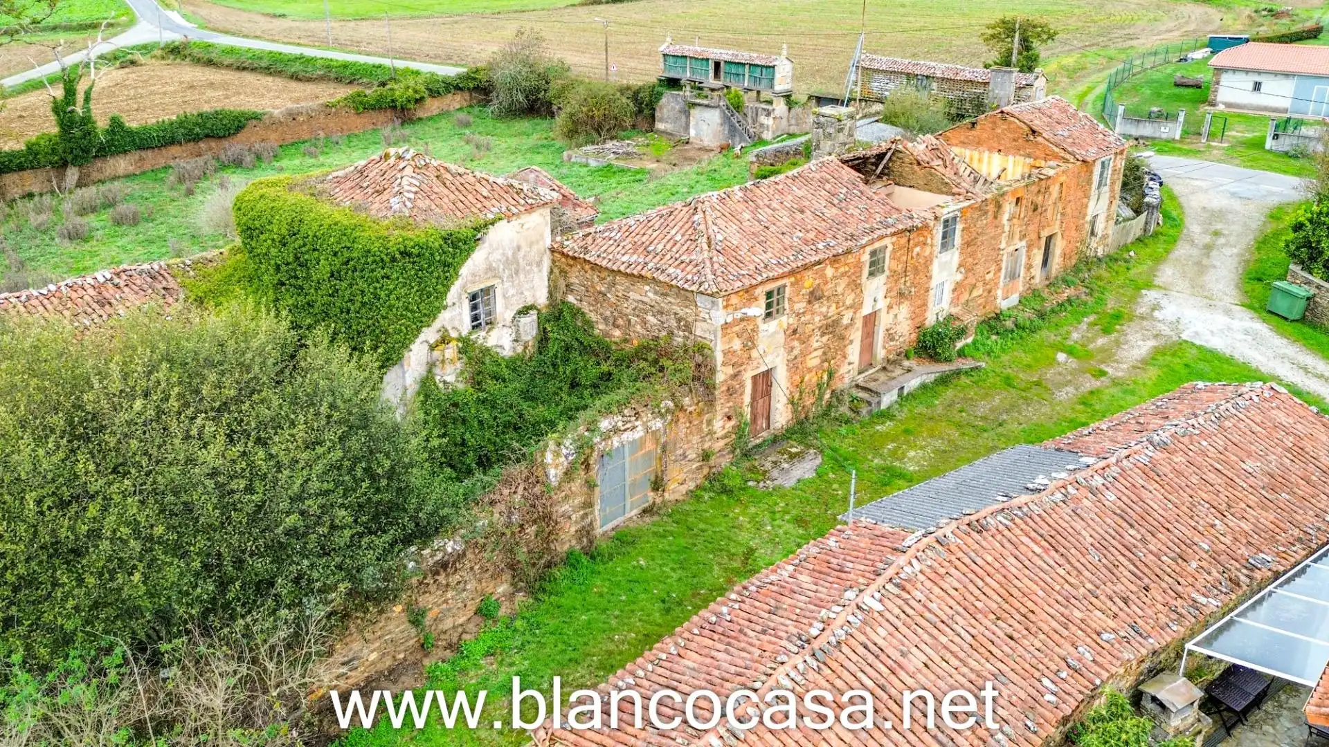 Finca rústica en venta en Coristanco con Jardín privado
