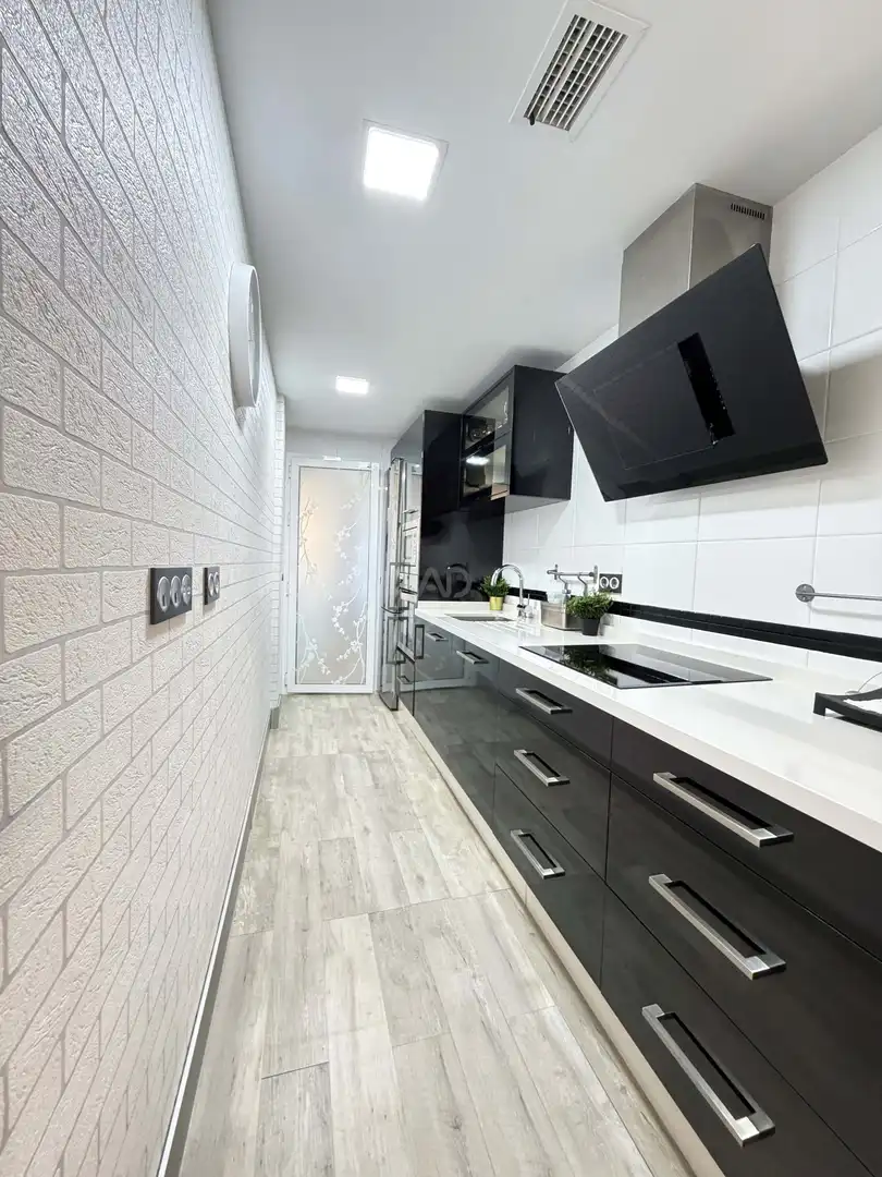 Cocina de Piso en venta en Cártama con Aire acondicionado, Calefacción y Terraza