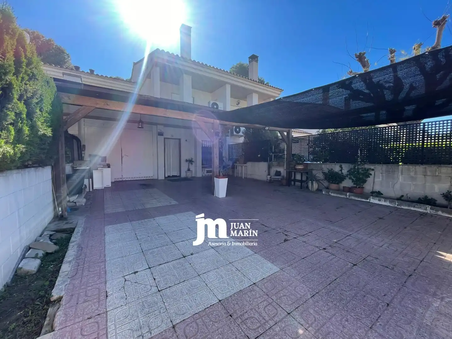 Jardí de Casa adosada en venda en Cieza amb Aire condicionat, Balcó i Piscina comunitària