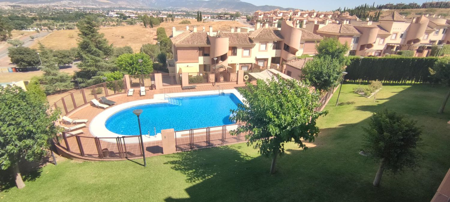 Jardín de Piso de alquiler en Las Gabias con Aire acondicionado, Calefacción y Terraza