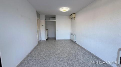 Photo 5 of Apartment to rent in Sabadell, Granvia - Mar, Castelldefels