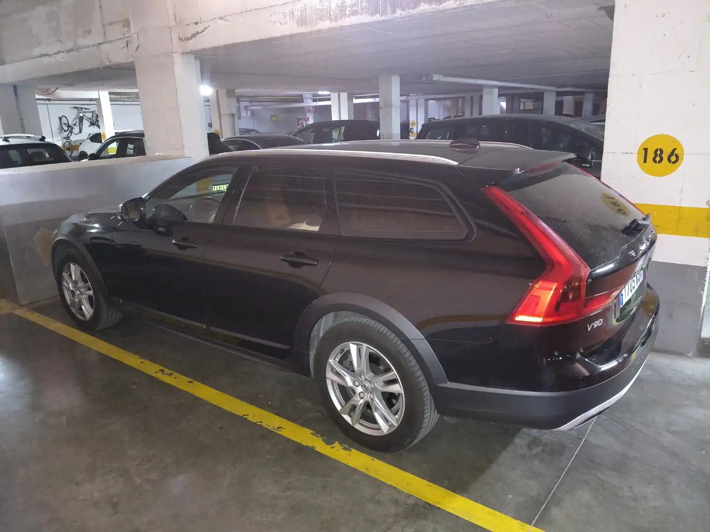 Parking of Garage for rent in Sevilla