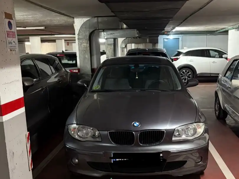 Parkplatz von Dachboden zur Miete in  Toledo Capital mit Klimaanlage