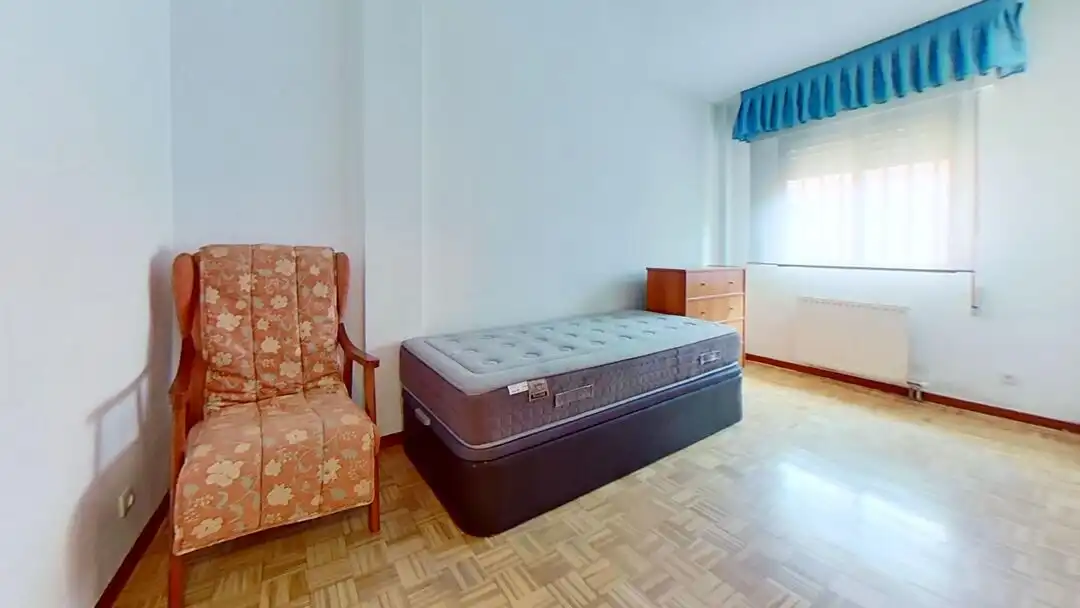 Habitación de Piso de alquiler en Madrid con Calefacción y Terraza