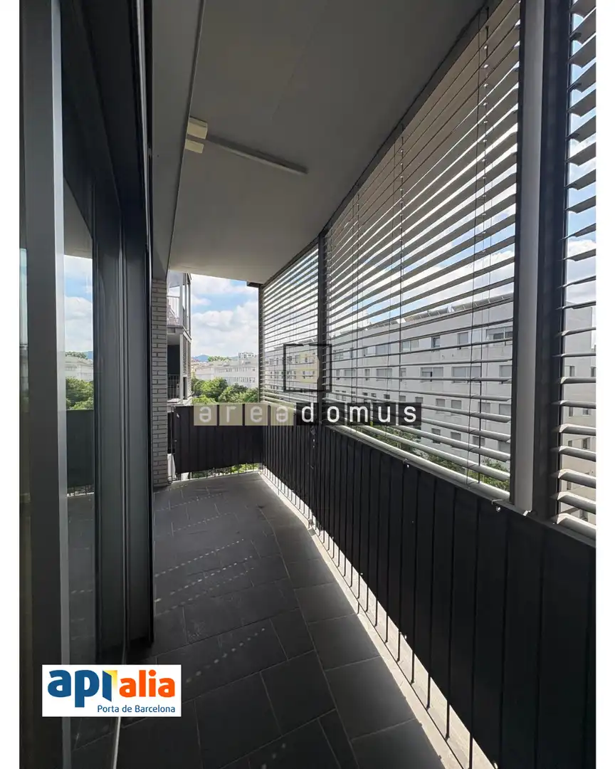 Terraza de Piso en venta en Sant Feliu de Llobregat con Calefacción, Jardín privado y Trastero