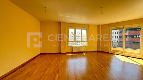 Photo 3 of Flat for sale in C/ Rio Lomo, Los Lirios, La Rioja